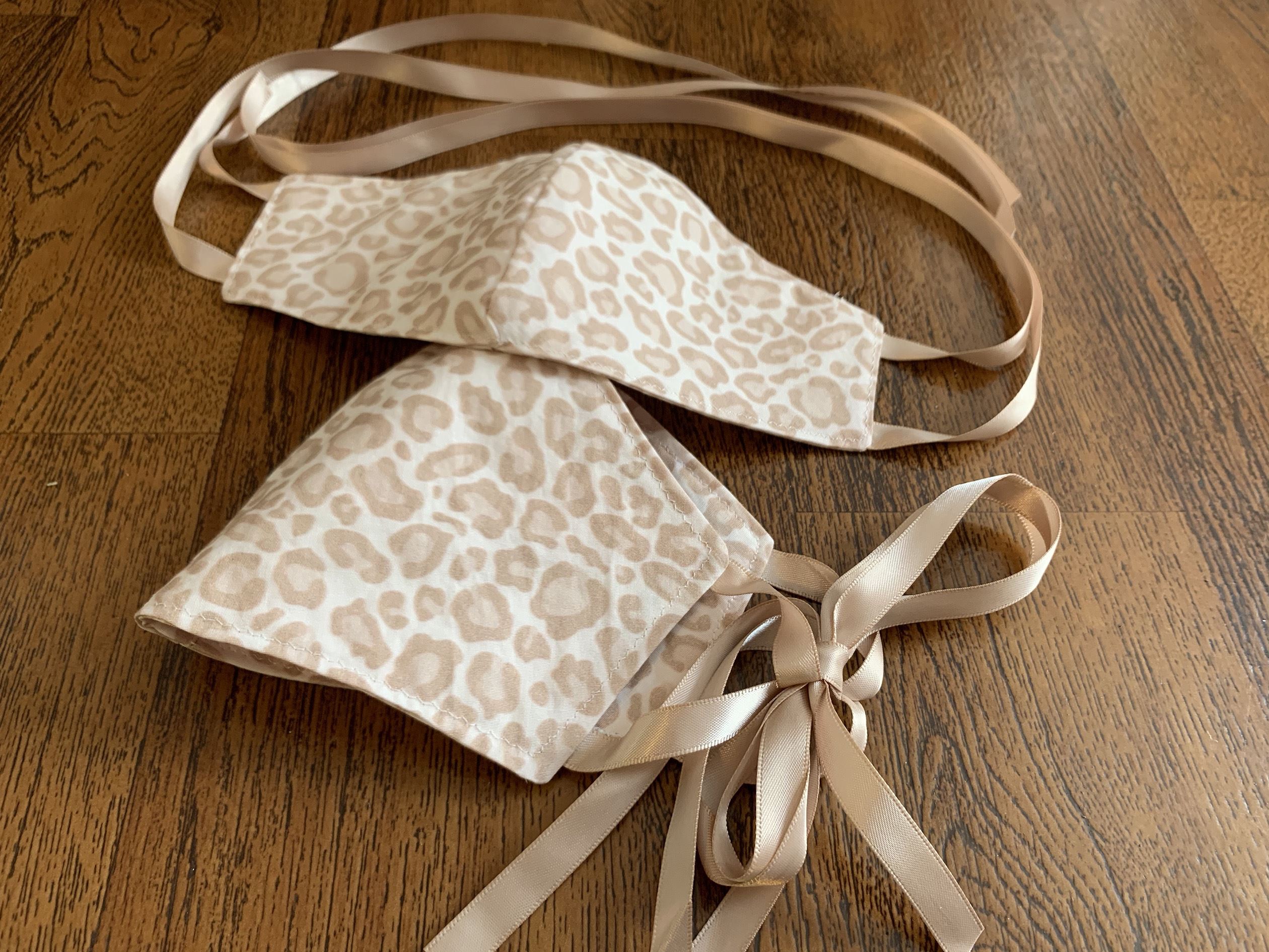 #adoretip | Mask Sewing Tutorial. Desktop Image