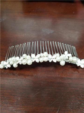 Pearl Comb - $45