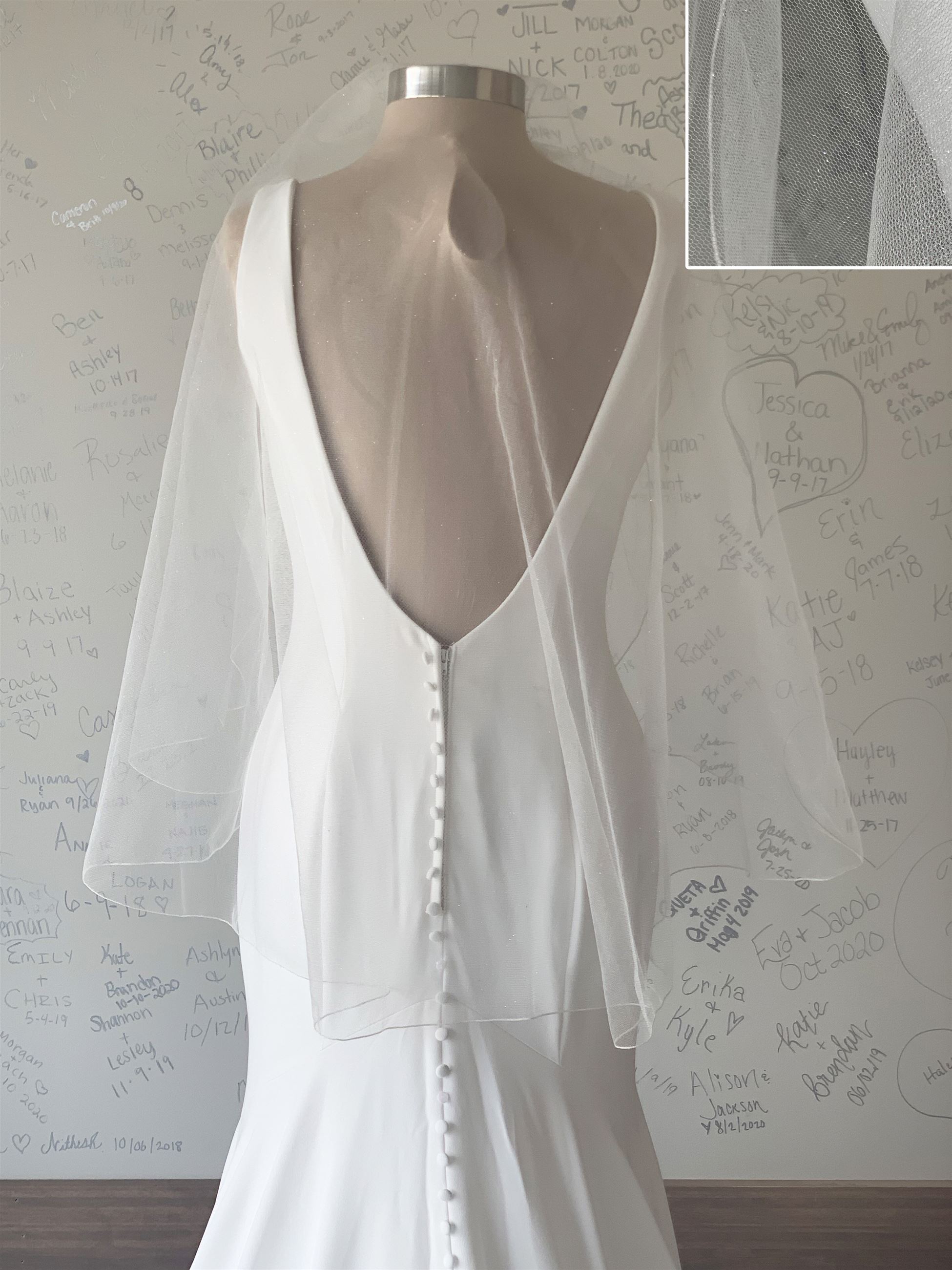 V4736 - 36&quot; - Available in Ivory and White - $171