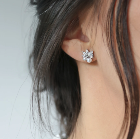 Anette - Available in Gold and Rose Gold - $36