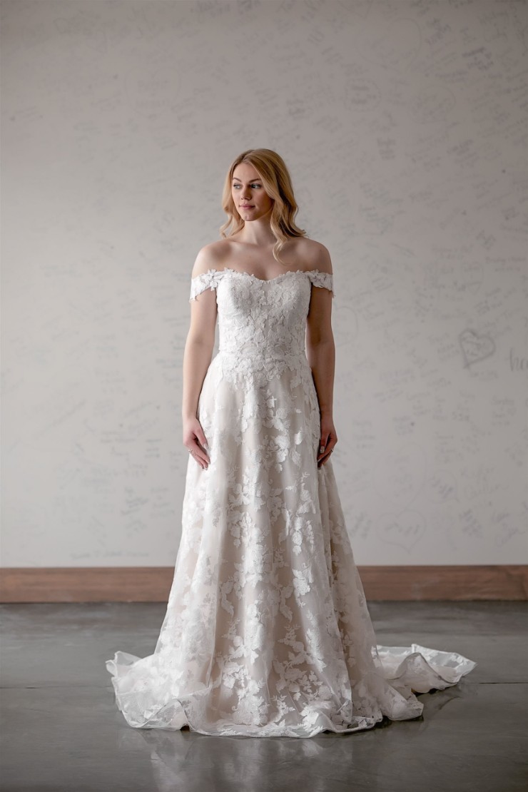 Madly In Love Style #Denise + Straps Default Thumbnail Image