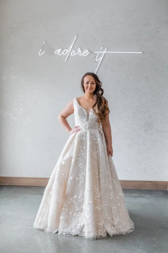 Madly In Love Style #Evelyn #3 thumbnail