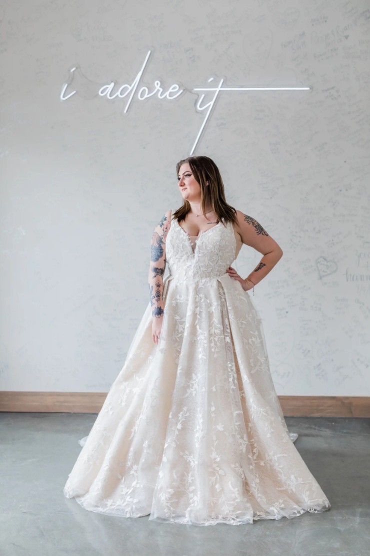 Madly In Love Style #Evelyn Default Thumbnail Image