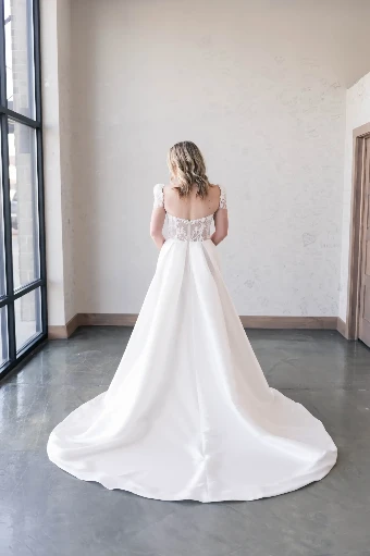 Evelyn Bridal Renee #7 thumbnail