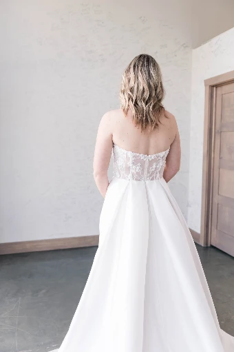 Evelyn Bridal Renee #11 thumbnail
