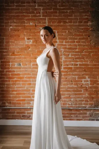 Evelyn Bridal Melanie #11 thumbnail