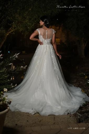Evelyn Bridal Adi #10 thumbnail